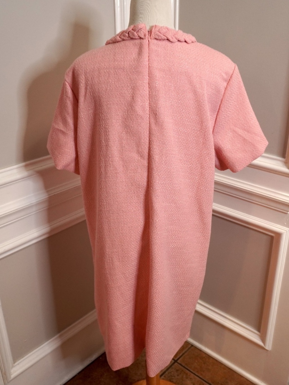 NEW Classy Pink Tweed Jackie Dress Size: Large - Picture 5 of 5